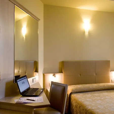 Noce Hotell 3*
