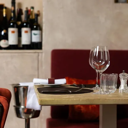 Noce Hotel 3*